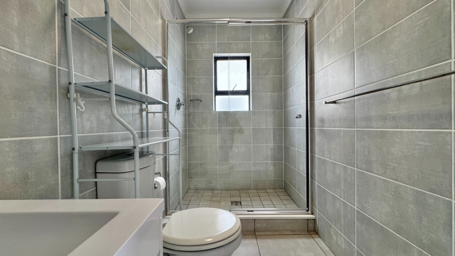 1 Bedroom Property for Sale in Paardevlei Western Cape